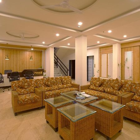 Haveli Jai Durga Udaipur Lake Facing With Swimming Pool Exterior foto